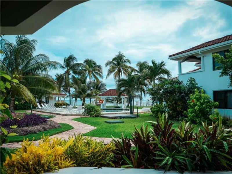 Isla Bonita Yacht Club Hotel San Pedro  Eksteriør billede