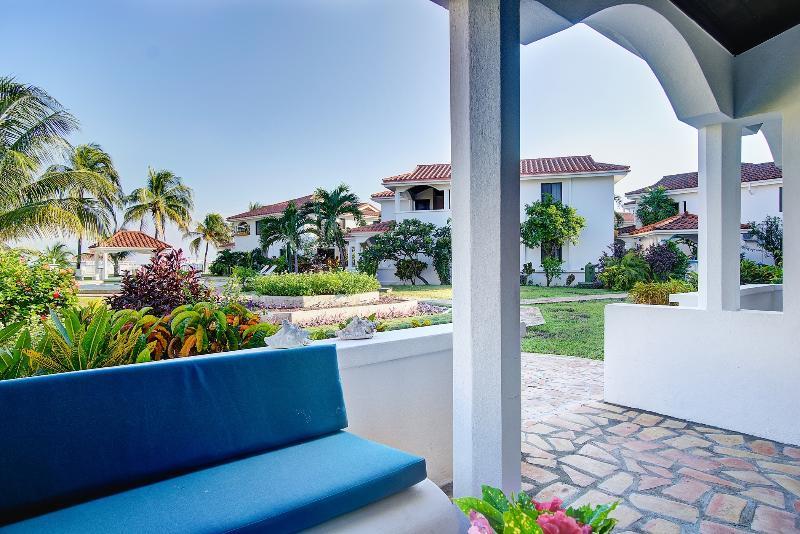 Isla Bonita Yacht Club Hotel San Pedro  Eksteriør billede